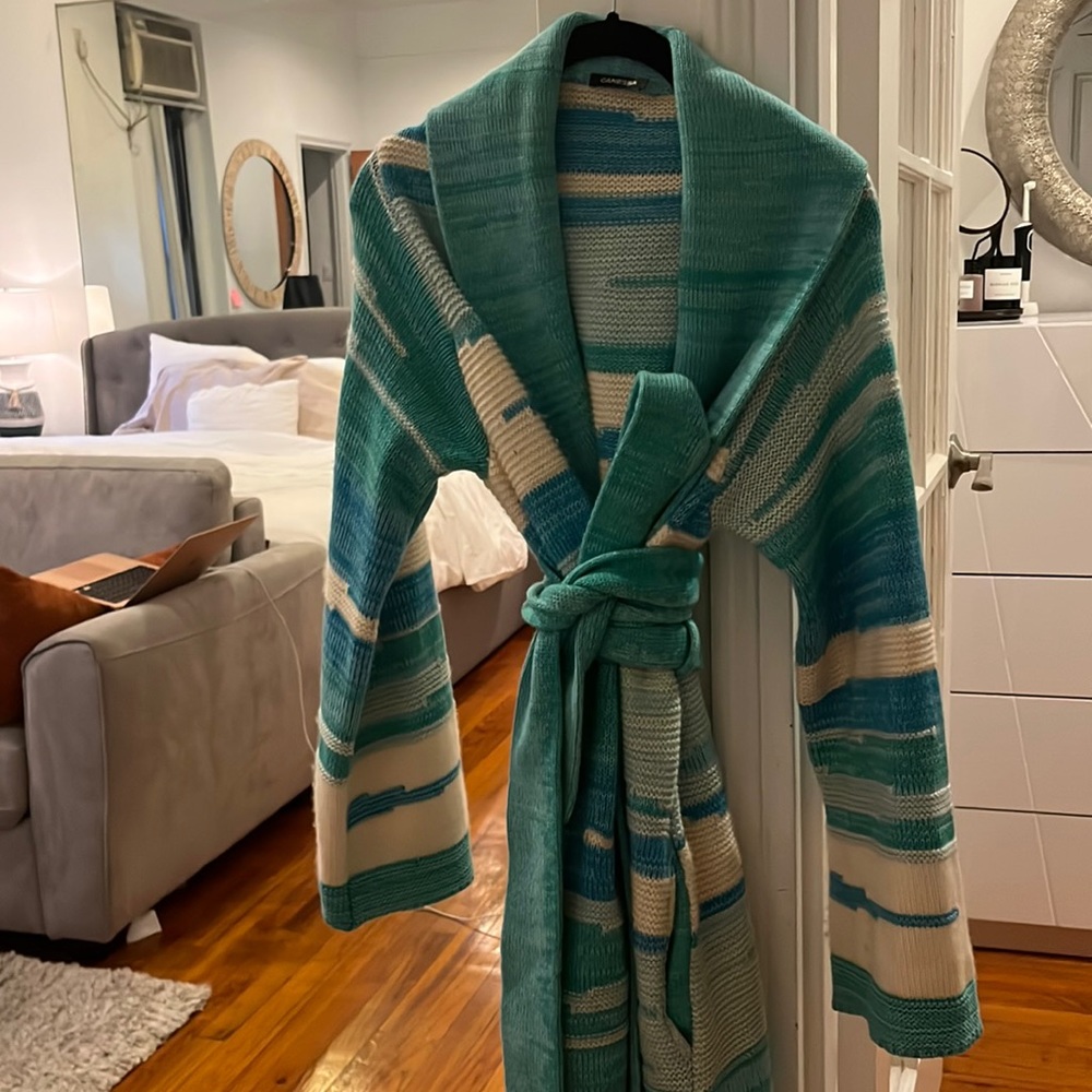 Cashmere sweater